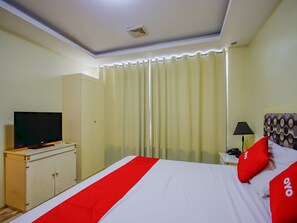Unclassified image, 4 of 35, button - Manila Crown Palace Hotel (Manila)