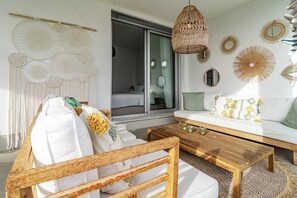 3 chambres, fer et planche à repasser, Wi-Fi, draps fournis