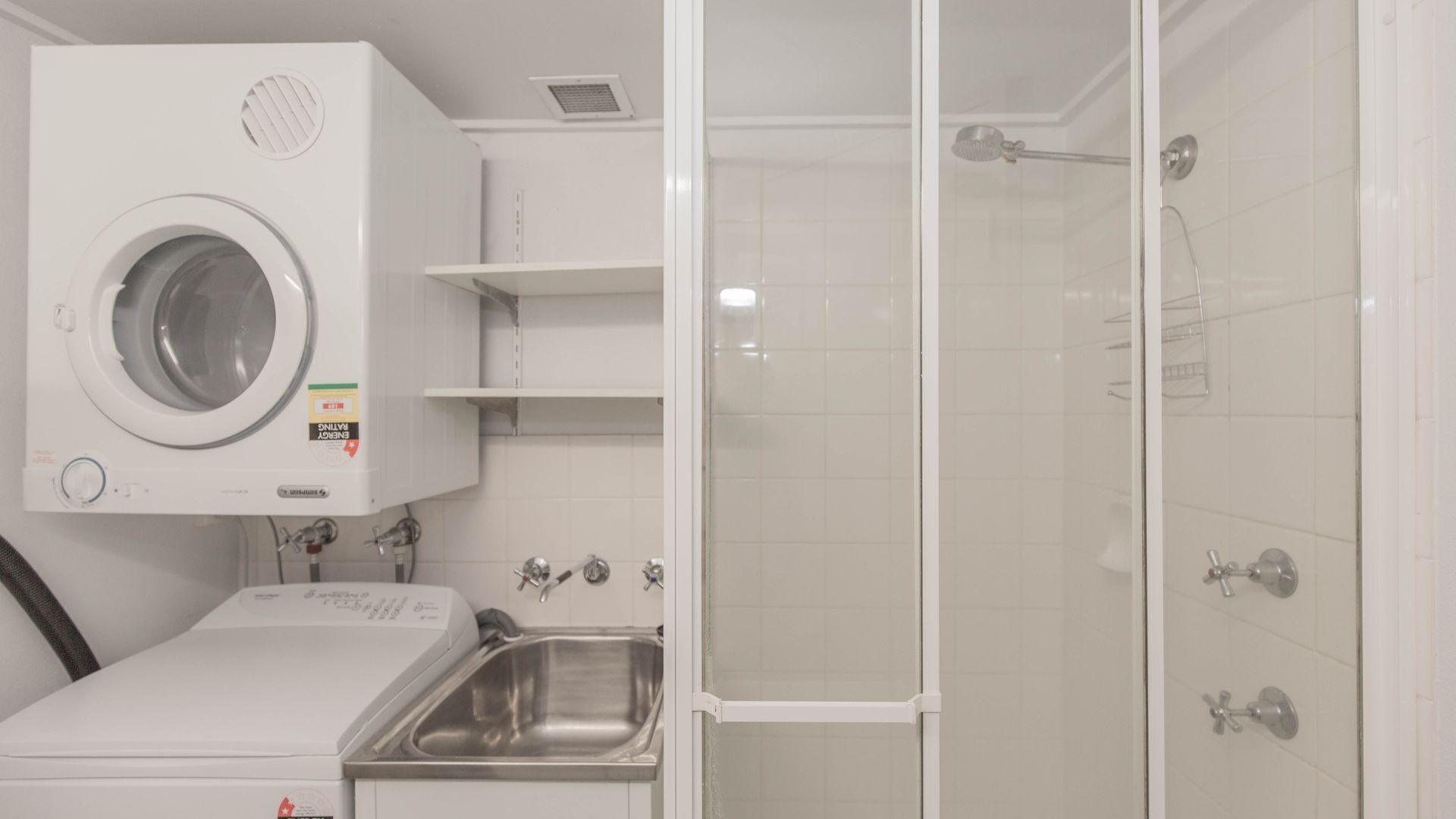 Razorback 1/1 Gippsland St — image 2