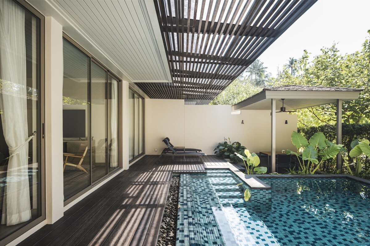 Two Bedroom Family Pool Suite