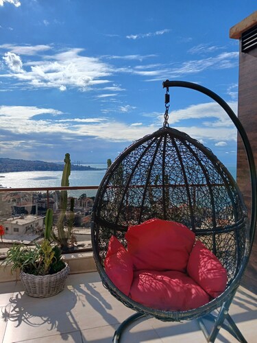 Silvia's romantic loft, 24h electricity, private jacuzzi