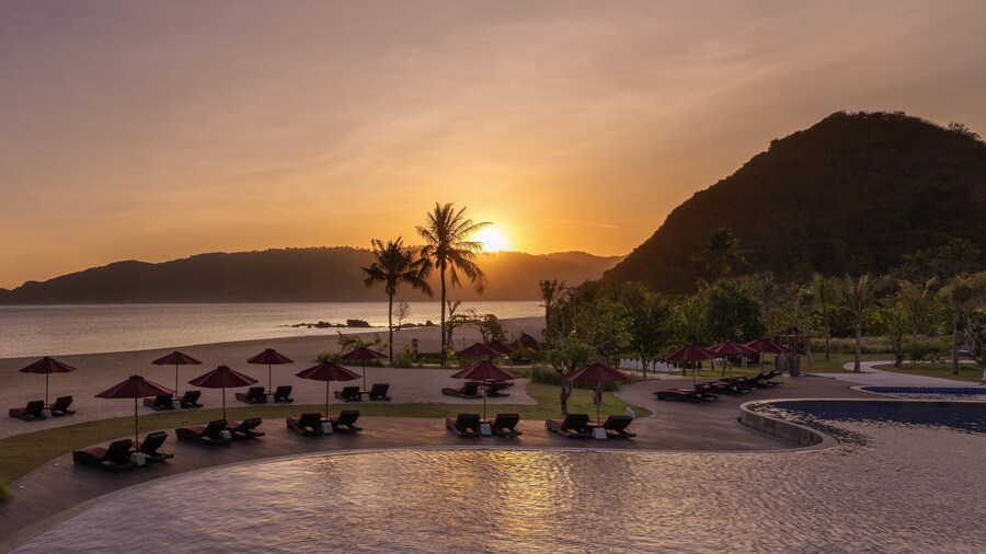 Pullman Lombok Merujani Mandalika Beach Resort