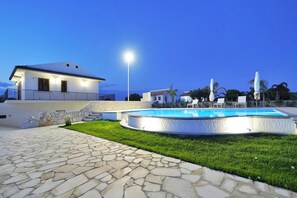 Seasonal outdoor pool - Villetta Bianca (Scicli)