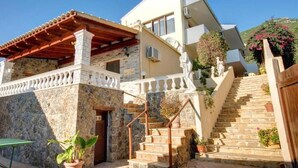 Unclassified image, 3 of 20, button - Villa Thalassa Thea (Corfu)