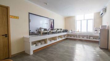 تناول الطعام