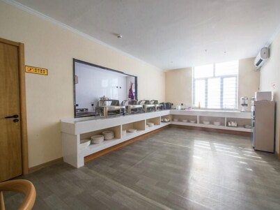 Greentree Inn Hebei Cangzhou City Huanghua Development Zone Hotel