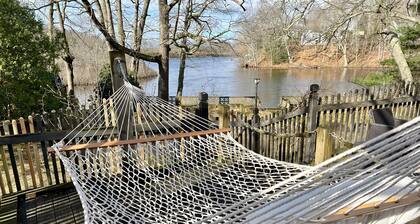 NEW Listing: LAKEFRONT Home w/ Dock, Theater Room, Firepit. Near Mystic, Casinos