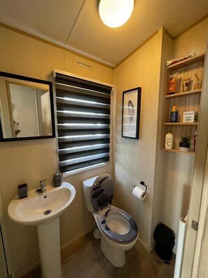 Casa de campo | Baño | Regadera y toallas 