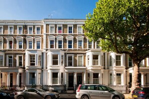 Basic Apartment, Multiple Beds | Exterior - The Stunning Philbeach Garden Apartment (London)