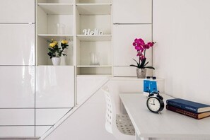 Interior - The Armadale Road Residence I (London)