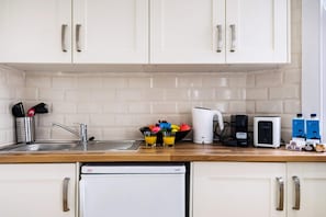 Exterior - The Armadale Road Residence III (London)