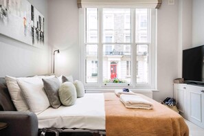 Appartement | Salle de séjour | Télévision