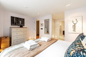 Apartamento | 2 dormitorios, tabla de planchar con plancha, wifi gratis y ropa de cama