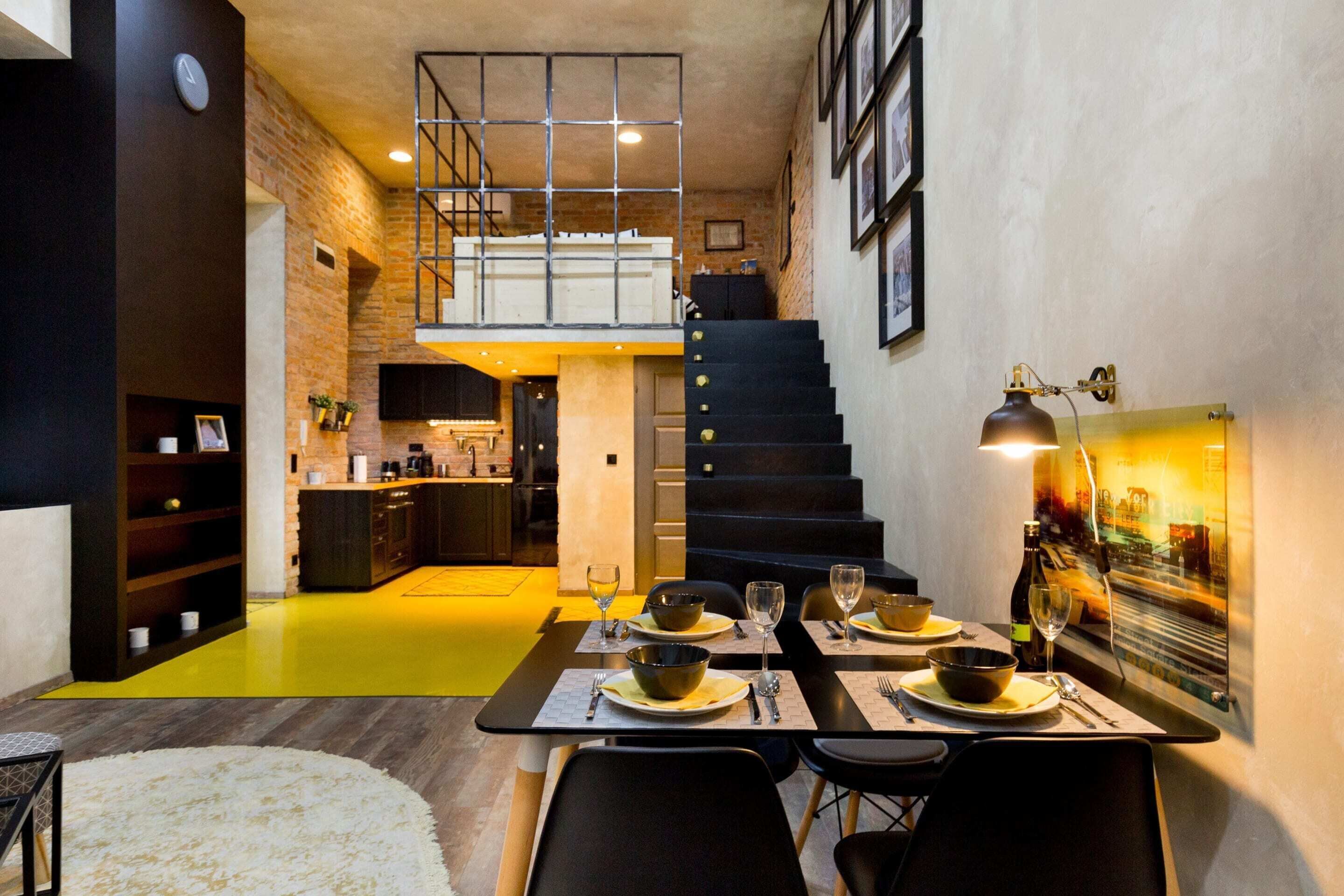 Eenvoudig appartement, 1 tweepersoonsbed met slaapbank | Dineren