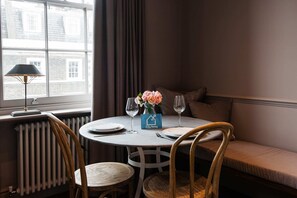 Appartement, 1 très grand lit | Cuisine privée