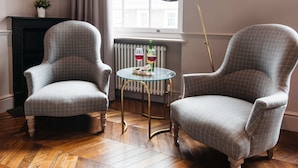 Basic Apartment, 1 King Bed | 1 bedroom, WiFi - The Cleveland Arms V (London)