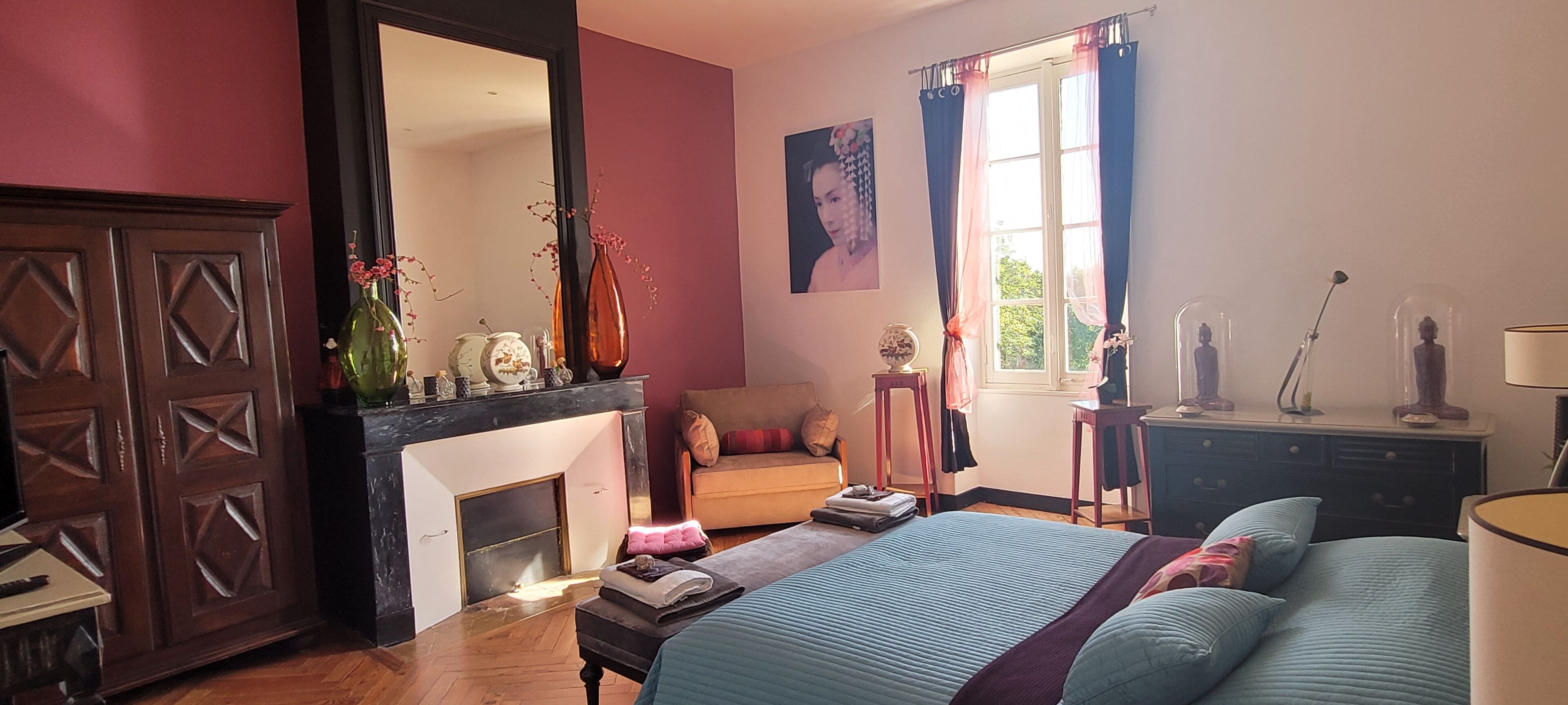 8 bedrooms, free WiFi, bed sheets, wheelchair access