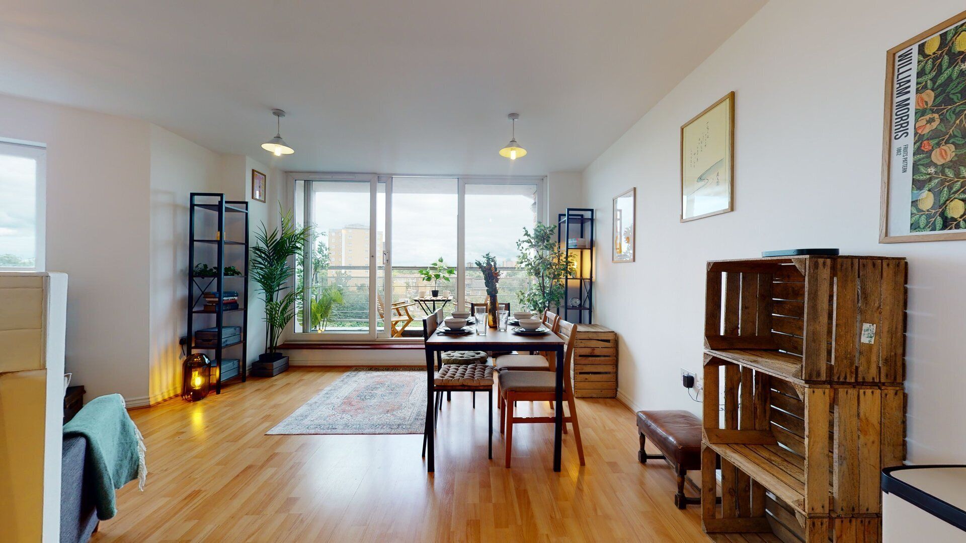 アパートメント | リビングルーム | テレビ