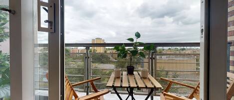 Apartment | Living room | TV