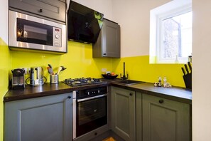 Leilighet | Eget kjøkken | Kjøleskap, mikrobølgeovn, kokeplater og oppvaskmaskin