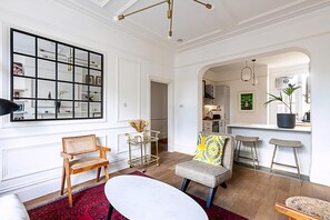 Apartment | Living room - Stunning Maida Vale Apartment (London)