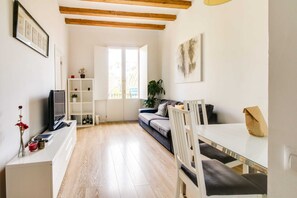 Perushuoneisto, 1 parisänky | Sisätilat