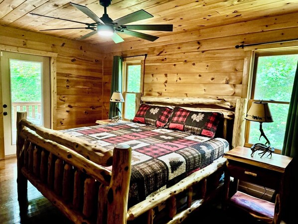 3 bedrooms, iron/ironing board, Internet, bed sheets