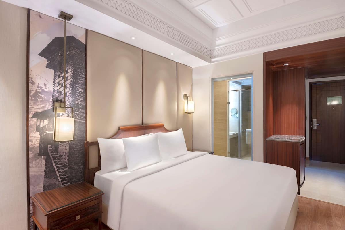Minibar, in-room safe, blackout curtains, iron/ironing board