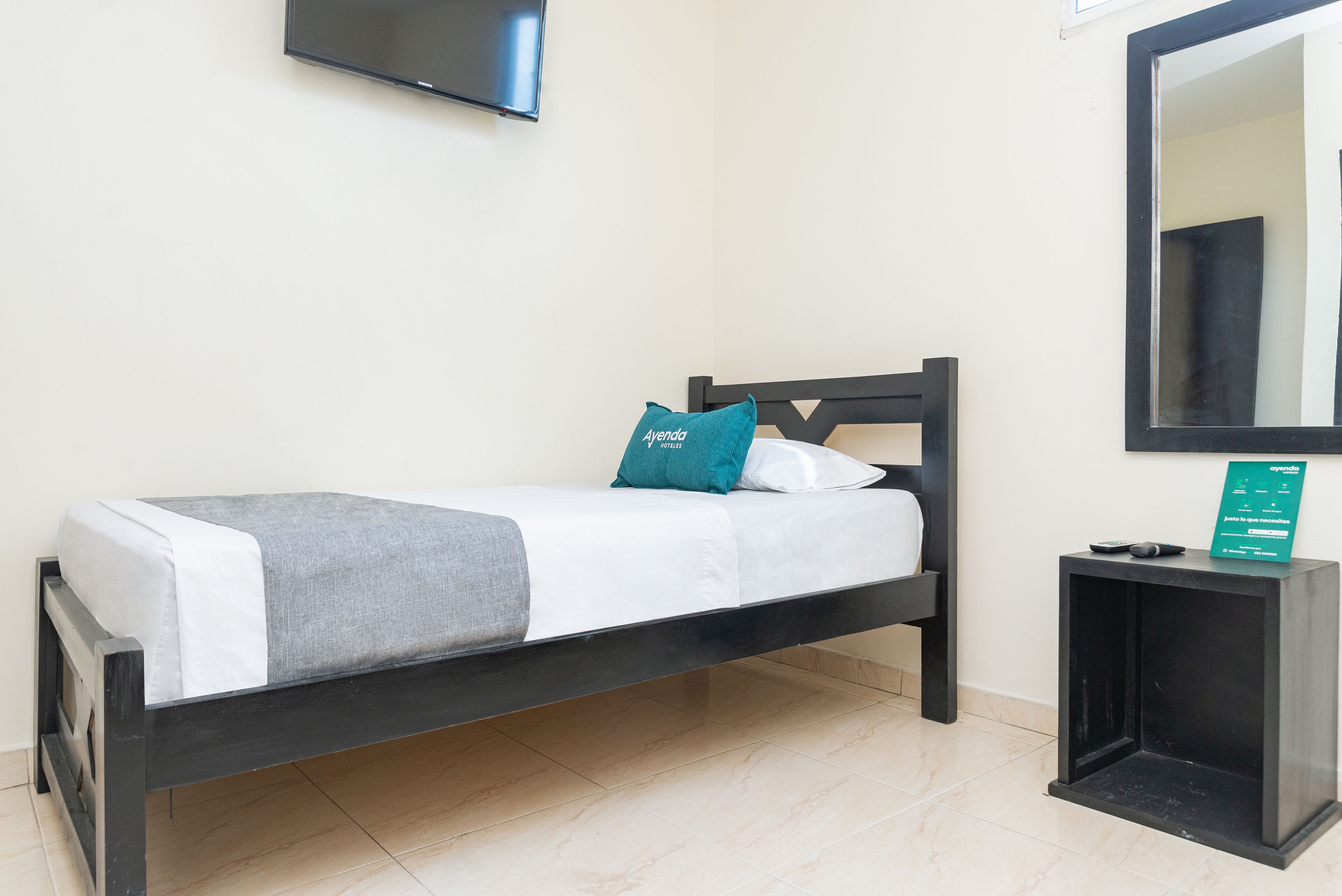 standard twin room | hypo-allergenic bedding, free wifi, bed sheets