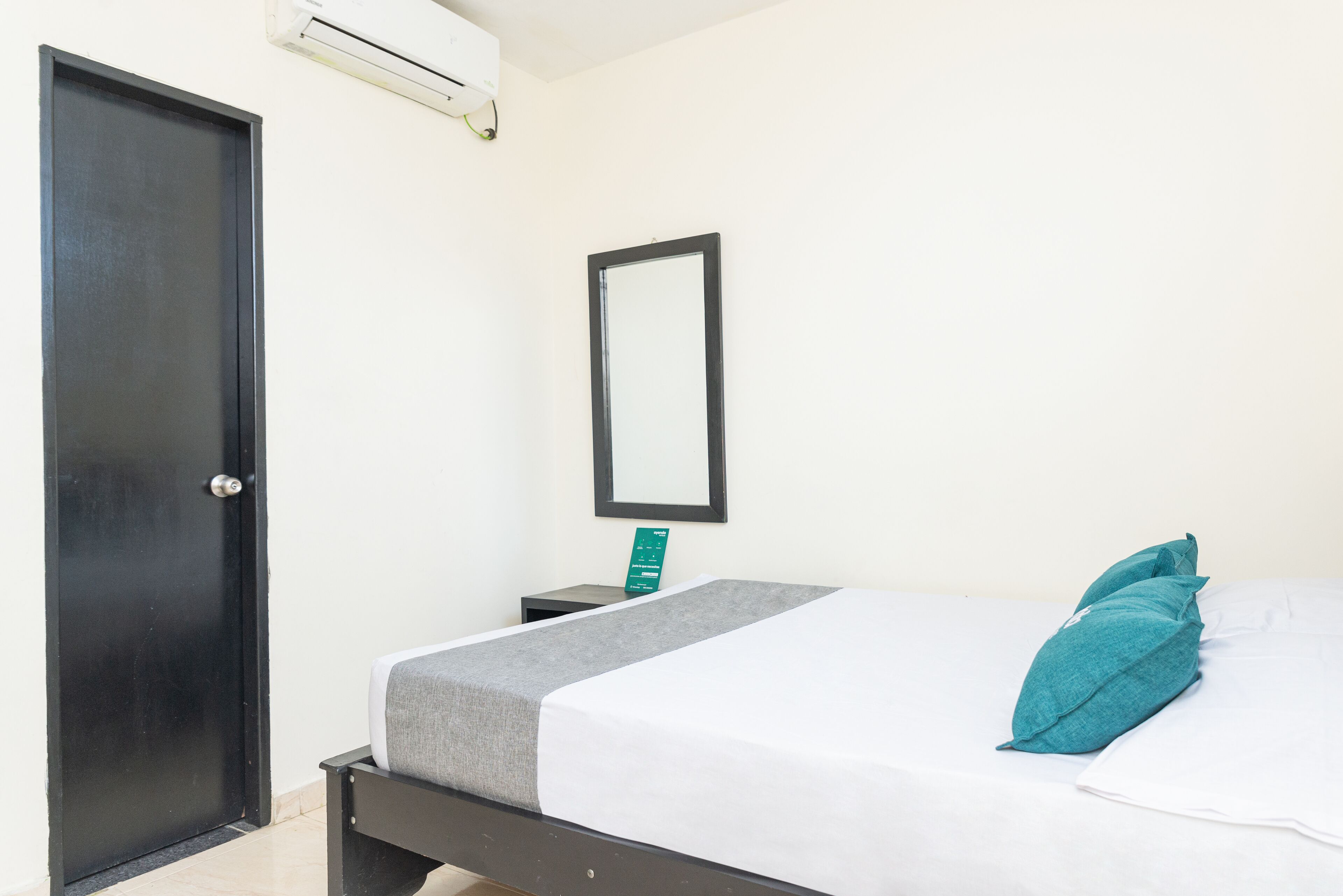 standard double room | hypo-allergenic bedding, free wifi, bed sheets