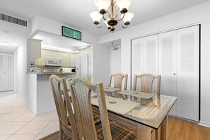 Unclassified image, 5 of 25, button - South Seas Retreat Beachfront 2BD/2BA- Gulf Views (Marco Island)