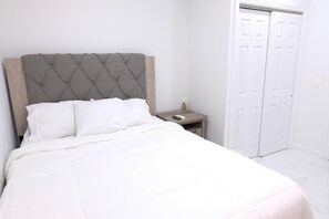 3 Schlafzimmer, Bügeleisen/Bügelbrett, WLAN, Bettwäsche