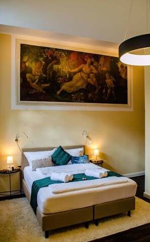 Skrivbord, wi-fi och sängkläder