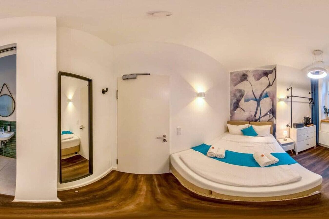 1 Schlafzimmer, Schreibtisch, WLAN, Bettwäsche