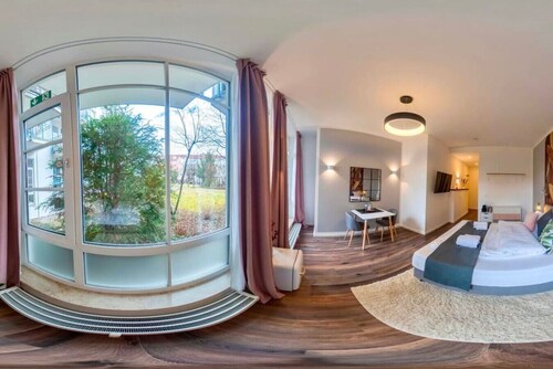 Homely Stay Studio7 - Bright, facing the courtyard