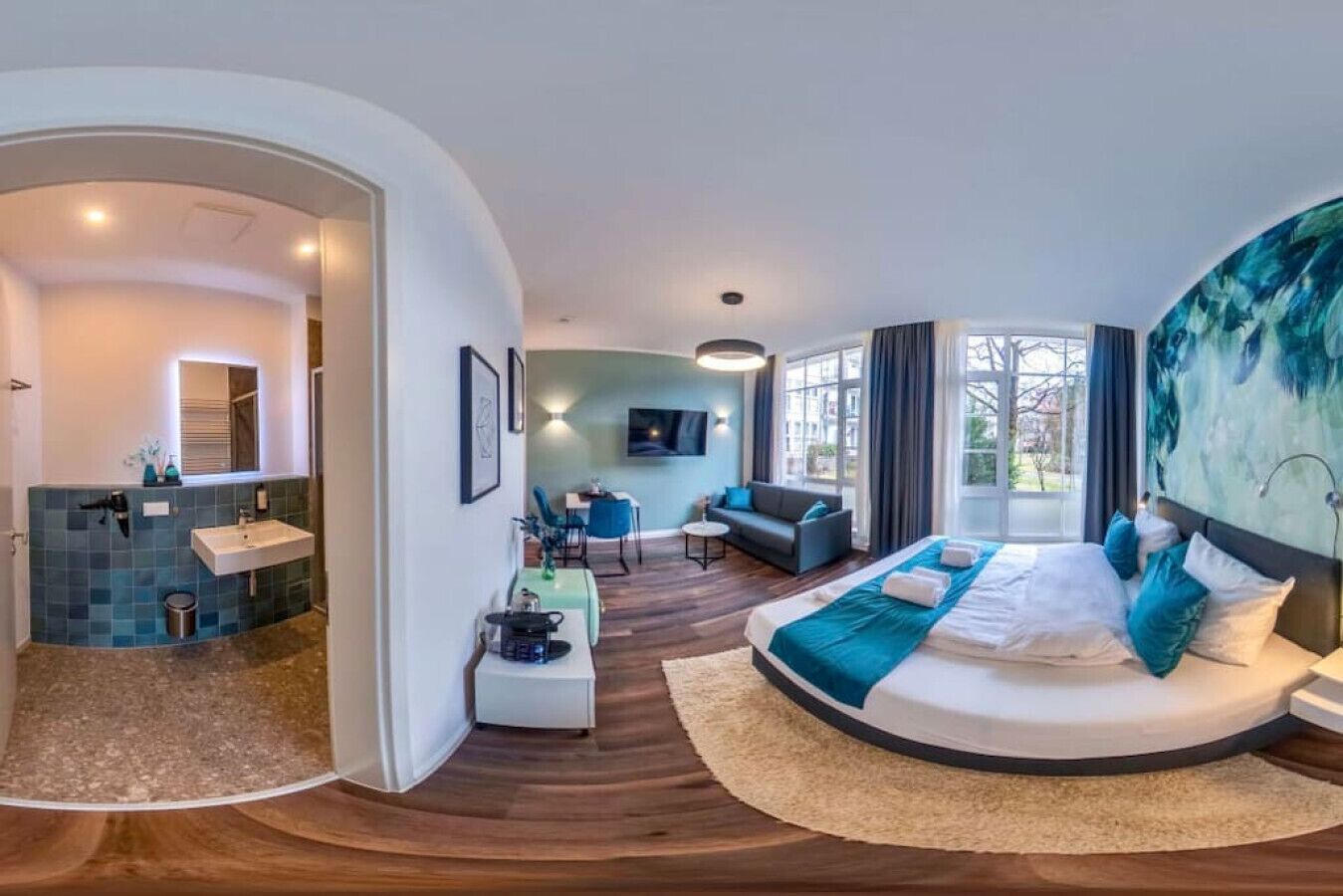 1 Schlafzimmer, Schreibtisch, Reisekinderbett, WLAN