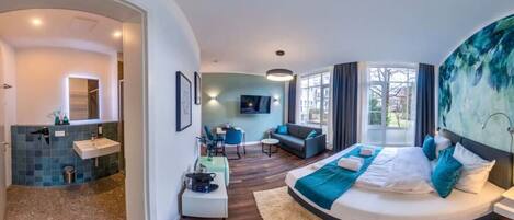 1 soverom, skrivebord, reiseseng for barn og wi-fi