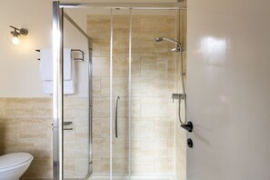 Gallery Apartment | Bathroom
