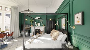 ์๋ฆฌํธ ์ํํธ | 1 ๊ฐ์ ์นจ์ค, ์ฑ
์, ๋
ธํธ๋ถ ์์
๊ณต๊ฐ, ๋ค๋ฆฌ๋ฏธ/๋ค๋ฆฌ๋ฏธํ