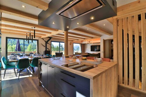 Chalet Haut de Gamme 4* for 12pers with Jaccuzzi, Sauna+Gym