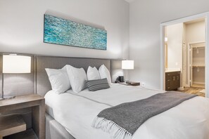 Executive Apartment, 2 Bedrooms - StayOvr at Galatyn Park - Richardson (Richardson)