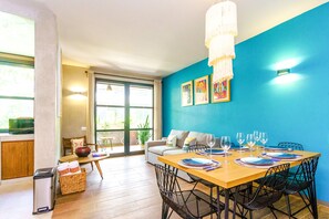 غرفة لتناول الطعام