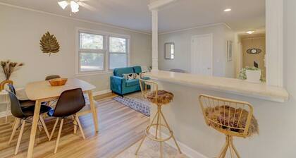 ★ Good Vibes Ranch ★ Walk to Zoo | Pet Friendly