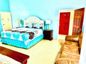 Honeymoon-Zimmer | Hochwertige Bettwaren, Daunenbettdecken, Zimmersafe