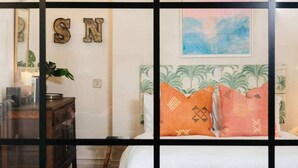 Basic Apartment, 1 King Bed - Gorgeous Studio Flat in Vibrant Clapham Common (London)