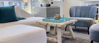 North Truro Pet-friendly home, near Secluded Beach