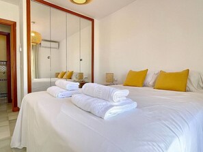 2 bedrooms, iron/ironing board, Internet, bed sheets - Semidetached Duplex home at Puebla Aida, Mijas (Mijas Costa)