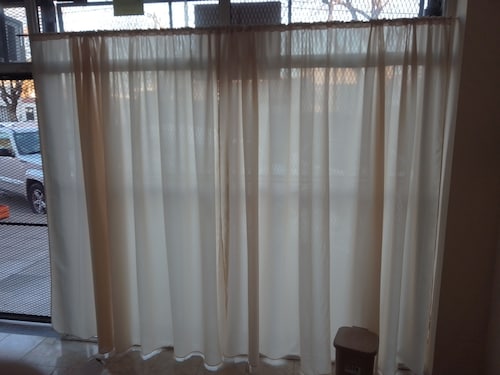 VC1 - Room with Private Bathroom. First floor. Direct access from the street.