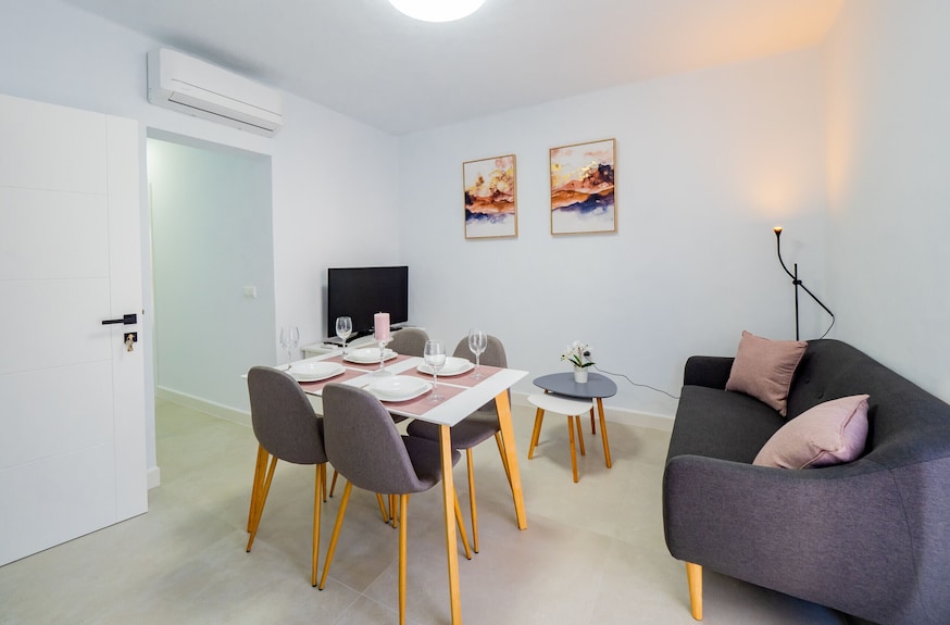 Cubo's Urban Miranda Apartment / Free Wifi / Air Conditioning - Cártama