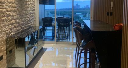 New luxury 3-bedroom apartment in the city center with 150M2